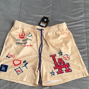 Baseballism Los Angeles Dodgers cream Graphic Athletic Men's Shorts Sz L NWT